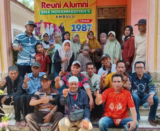 
					Reuni Akbar SMA M IV Ambulu : 38 Tahun Menjalin Silaturahmi Persahabatan Dan Persaudaraan