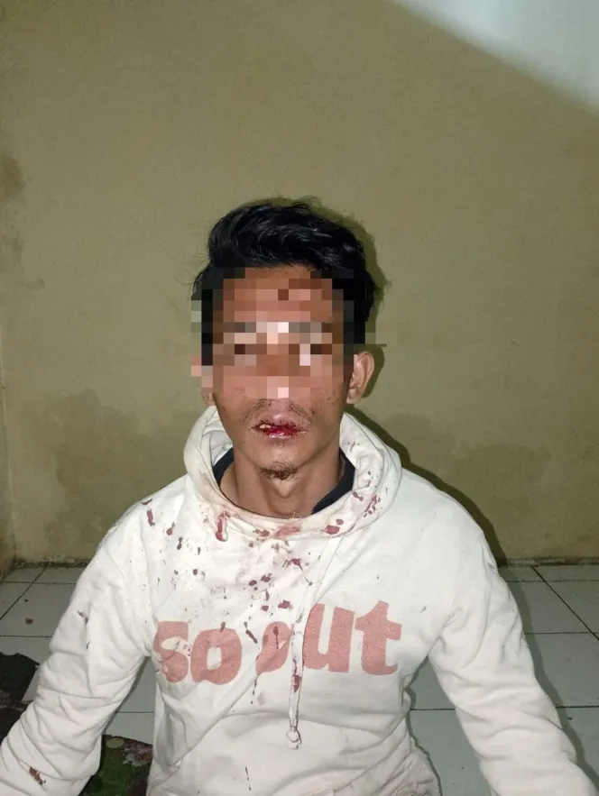
					Polsek Wanaraja Amankan Pria Mabuk Membawa Sajam Di Alun-Alun Wanaraja