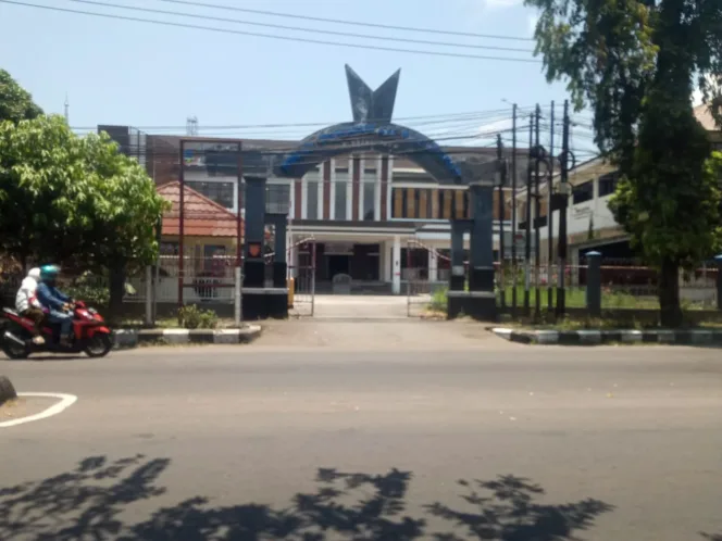 
					Gedung Kantor Dinas Pendidikan Garut Masih Kosong, Hampir 8 Bulan Usai Diresmikan