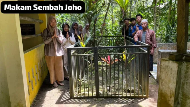 
					Sembah Joho Putra Kiyai Agung Pendiri Pesantren Di Bungbulang. Oleh kang Oos Supyadin
