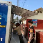 Sat Samapta Polres Garut Kawal Pendistibusian MBG Di SDN Sudalarang 4 Sat Samapta Polres Garut Kawal Pendistibusian MBG Di SDN Sudalarang 4