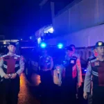Ciptakan Situasi Kondusif, Polres Garut Amankan Ratusan Botol Miras Dan Preman Dalam Oprasi KRYD IMG-20251019-WA0055