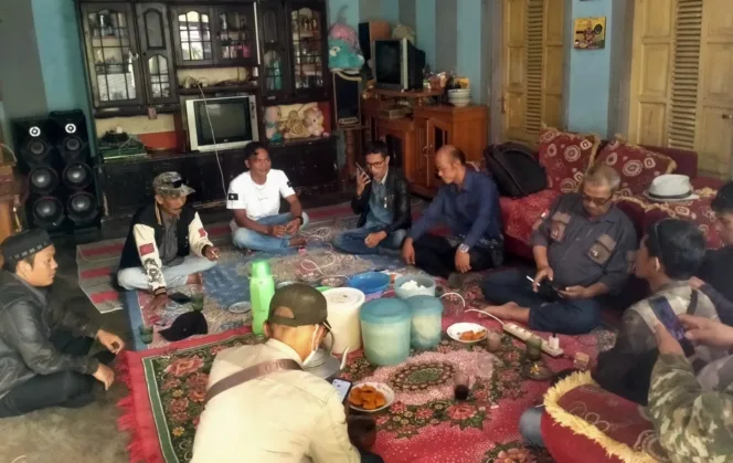 Jurnalis Warta Bela Negara Gelar Evaluasi Dan Silaturahmi Di Bayongbong Garut