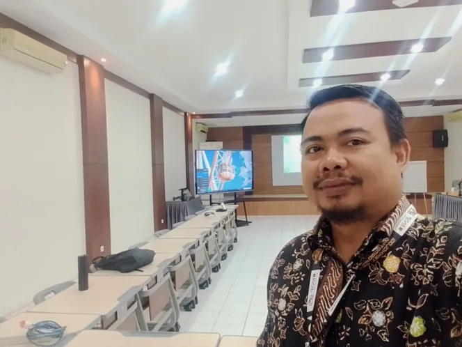 Membangun Kesadaran Kolektif dari Desa: Peran Pemerhati Koperasi Merah Putih