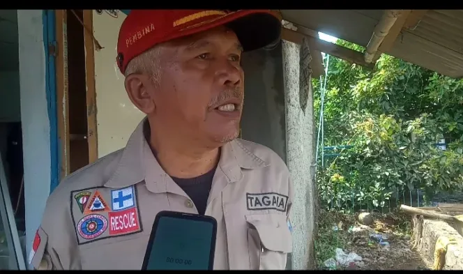 Kadinsos Garut Turun Langsung Tinjau Pasca Banjir Bandang Di Banyuresmi