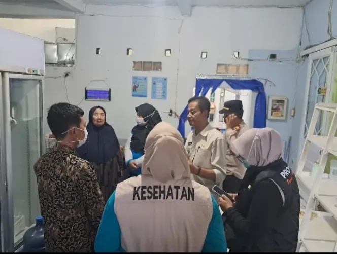 
					Monitoring Program MBG, Forkopimcam Tarogong Kidul Pastikan Makanan Bergizi Sampai ke Siswa SMAN 1 Garut