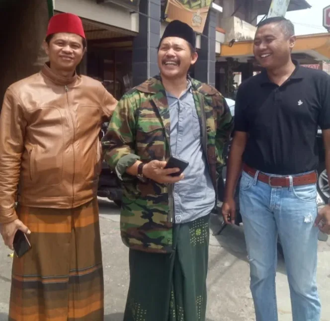 Wak Aceng Beton, Ketua Ikatan Santri Pondok Pesantren (ISPP) Kabupaten Garut, Kecewa Berat Kepada Pihak Tonny Kusmanto