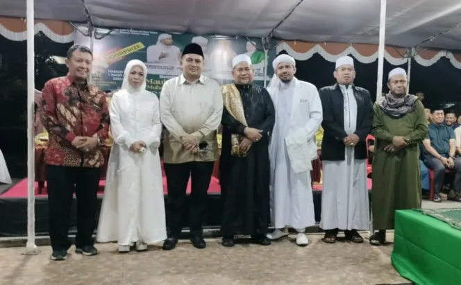 Owner PT Safa Marwah Tour Dan Travel Menghadiri Maulid Akbar Nabi Muhammad SAW 1447 H di Masjid Darut Taubah Makassar