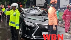 Kecelakaan Lexus Pondok Indah (TMC/BPBD)