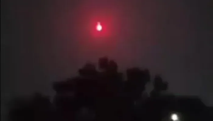 Meteor Jatuh di Laut Jawa, Cirebon Diguncang Dentuman Keras