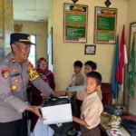 Polsek Sukawening Gelar Bakti Sosial Berikan Bantuan Perlengkapan Sekolah IMG-20251107-WA0065