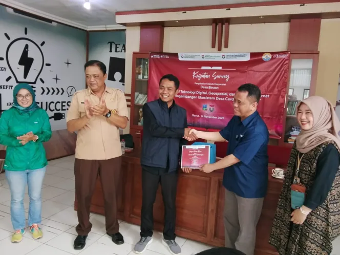 “Telkom University dan Desa Cimaragas Kembangkan Desa Cerdas”