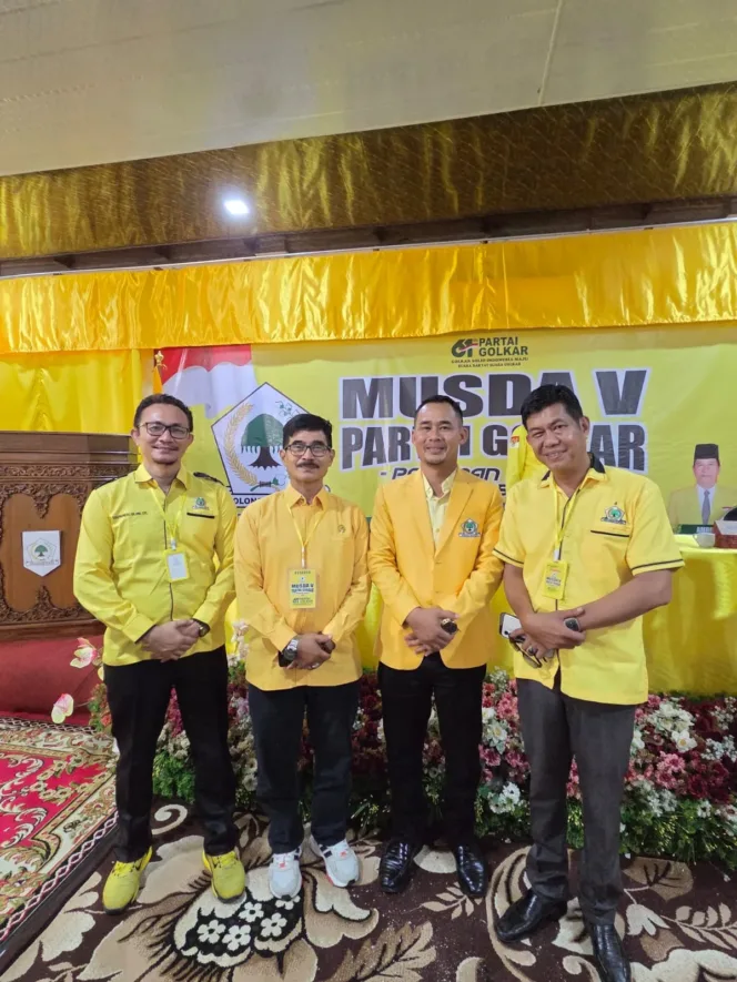 Kasmanedi Ucapkan Selamat Kepada Dirwansyah Terpilih Kembali Menjadi Ketua DPD Partai Golkar Pasaman Barat