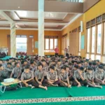 Kapolsek Wanaraja Berikan Penyuluhan kepada Ratusan Santri MTs Persis Kudang IMG-20251120-WA0095