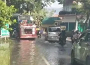 Banjir Rendam Jalan Nasional Di Kersamanah , Warga Keluhkan Minimnya Respon Dari Pihak Terkait