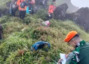 BREAKING NEWS: Pagi Ini Tim SAR Gabungan Menemukan Titik Utama Jatuhnya Pesawat ATR 42-500 Indonesia Air Transport di Wilayah Gunung Bantimurung