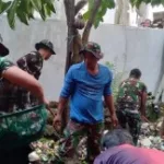 KORAMIL 06/MAMAJANG GELAR KEGIATAN KARYA BHAKTI BERSAMA MASYARAKAT UNTUK PEMBERSIHAN SELOKAN DI KELURAHAN KARANG ANYAR IMG-20260120-WA0090_copy_343x162