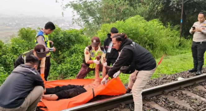 Polsek Kadungora Cek TKP Korban Tertemper Kereta Api Mutiara Selatan