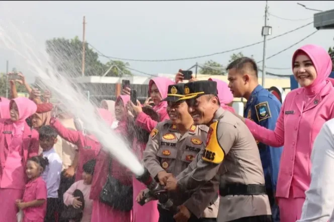 Kepala Dinas Damkar Turut Bangga dan Ucapkan Selamat kepada 139 Personel Polres Garut atas Kenaikan Pangkat