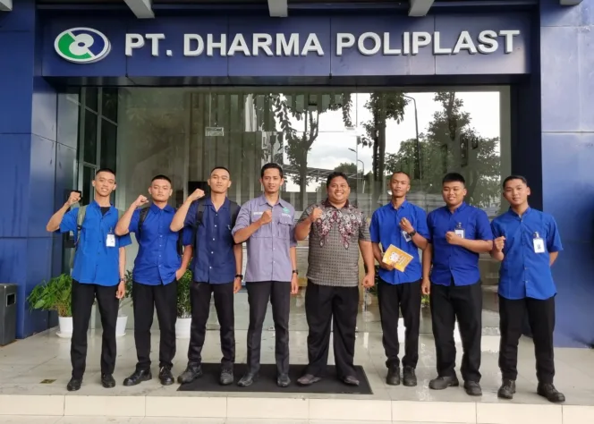 SMK KBU Limbangan Gelar Pelantikan OSIS Dan Pelepasan Peserta PKL, Enam Alumni Magang Di PT Darma Poliplast