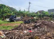 Sampah Legenda Wisata Dua Tahun Tak Ditangani, Warga Desak DLH Turun