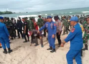 Satpolairud Polres Garut Bersama TNI Dan Masyarakat Gelar Aksi Bersih Pantai Dukung Gerakan Indonesia Asri
