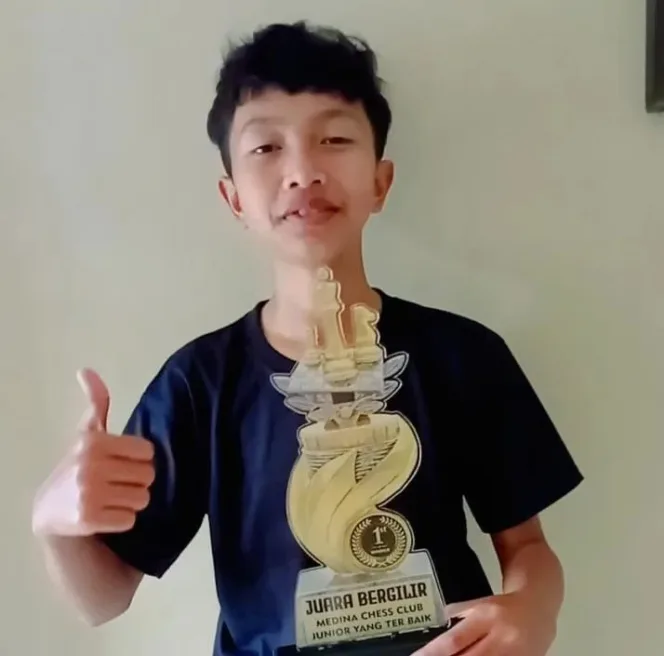 Fajar Jaya Lesmana Raih Juara 1 Catur Junior Se-Kabupaten Garut