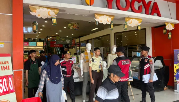 Sat Samapta Polres Garut Tingkatkan Patroli Dialogis,Cegah Premanisme Dan Pungli Di Setiap Keramaian