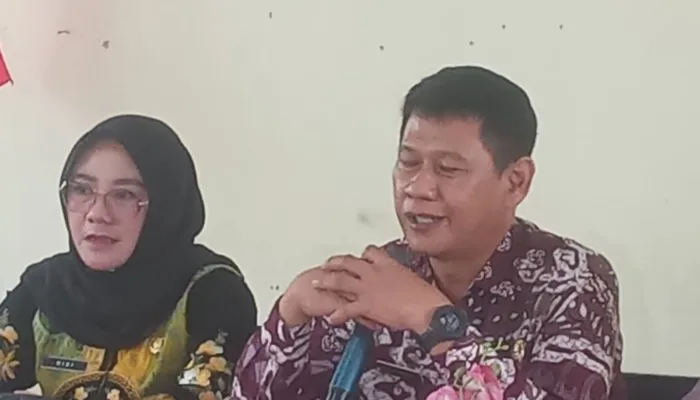 Tono Haeruman S.ip Jabat PLT Camat Mangunreja